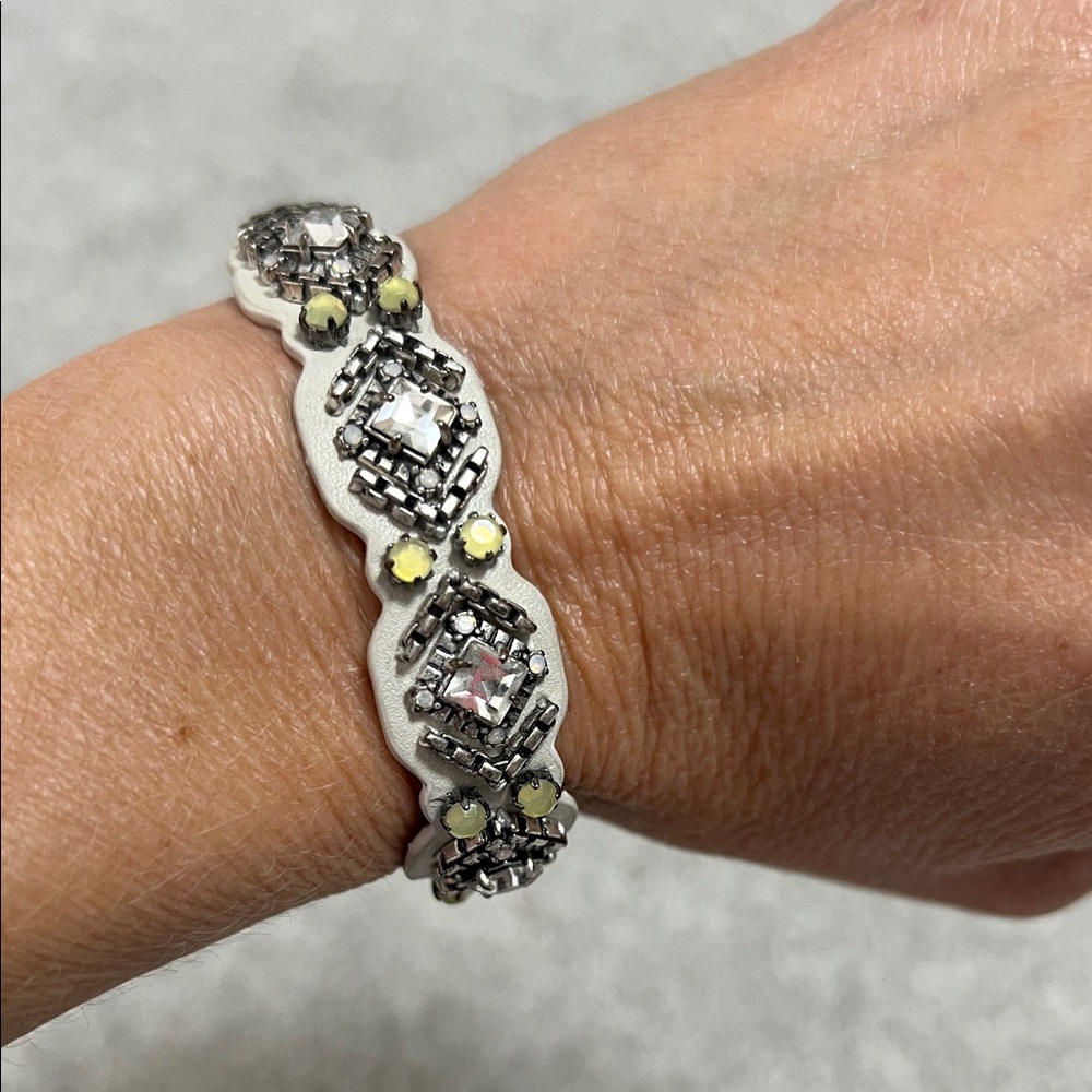 Elegant Silver and White Bracelet Stella and Dot